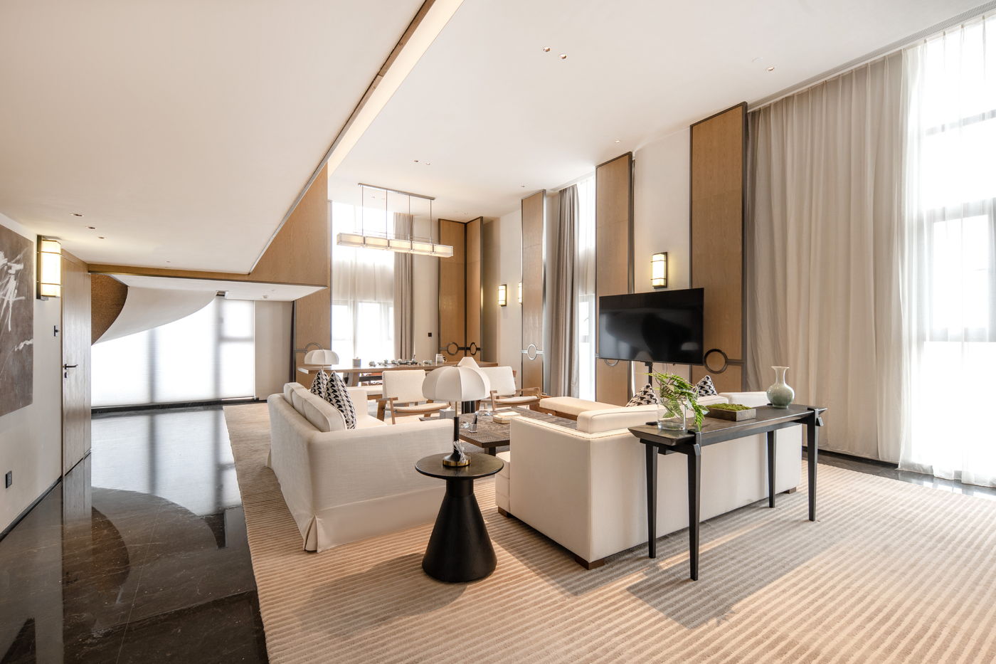 013921f03ed2b4ea9ebbf2f4d42097b4