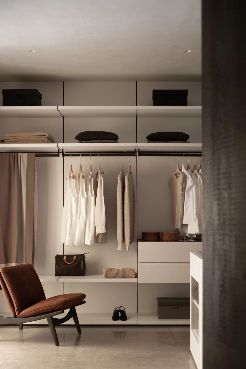 656f81e06f9d1bf3f33a2aca60d38583