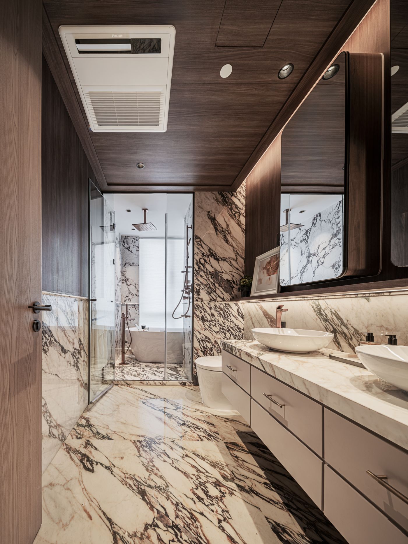 918ca9a459697b7df23bdaa0d170e0af