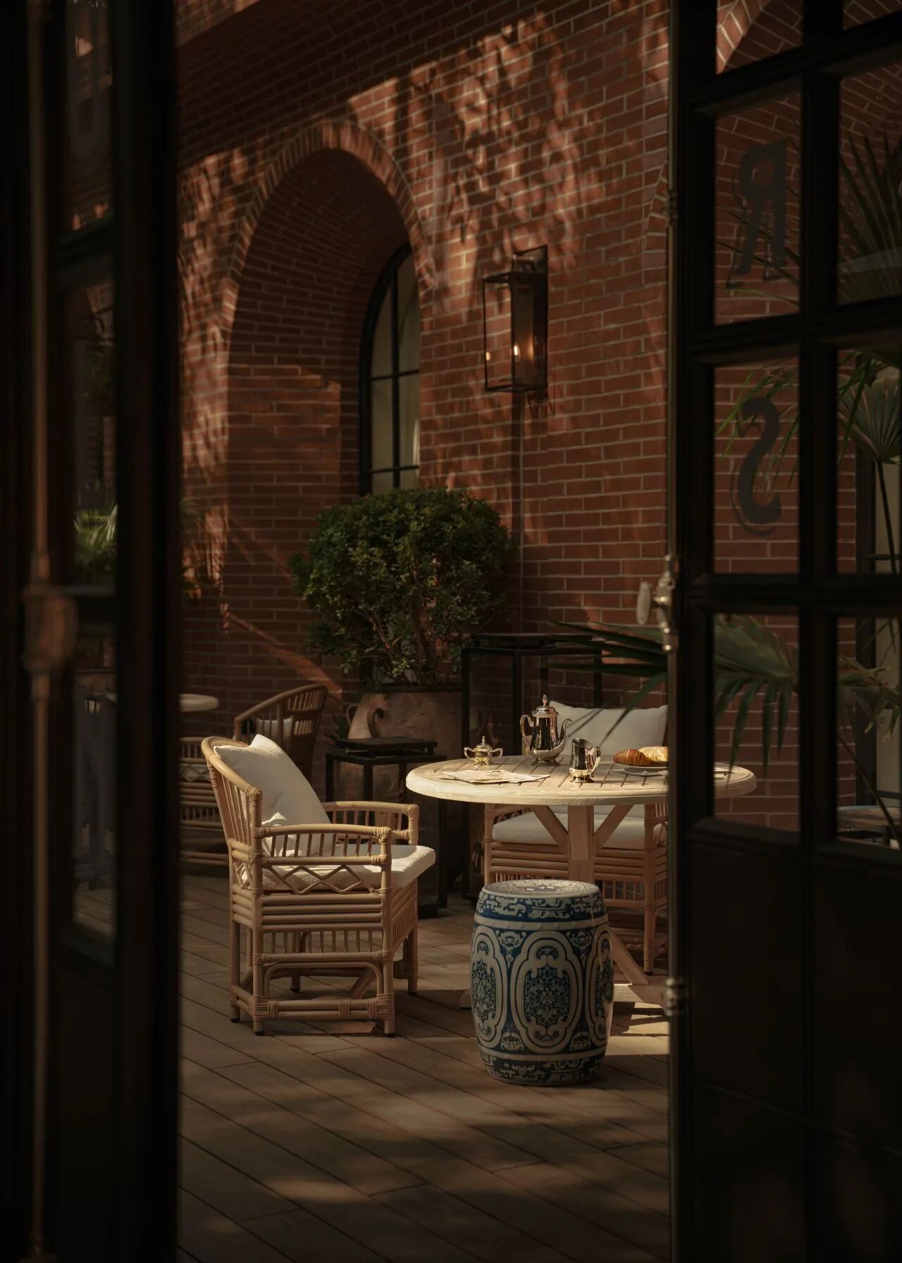 图片[16]-全球设计案例智能库_OJBKAI.COM【CCD】800㎡ | 深圳南山雍熙荣-新荣记餐厅设计 | 98P-全球设计案例智能库_OJBKAI.COM设计智库