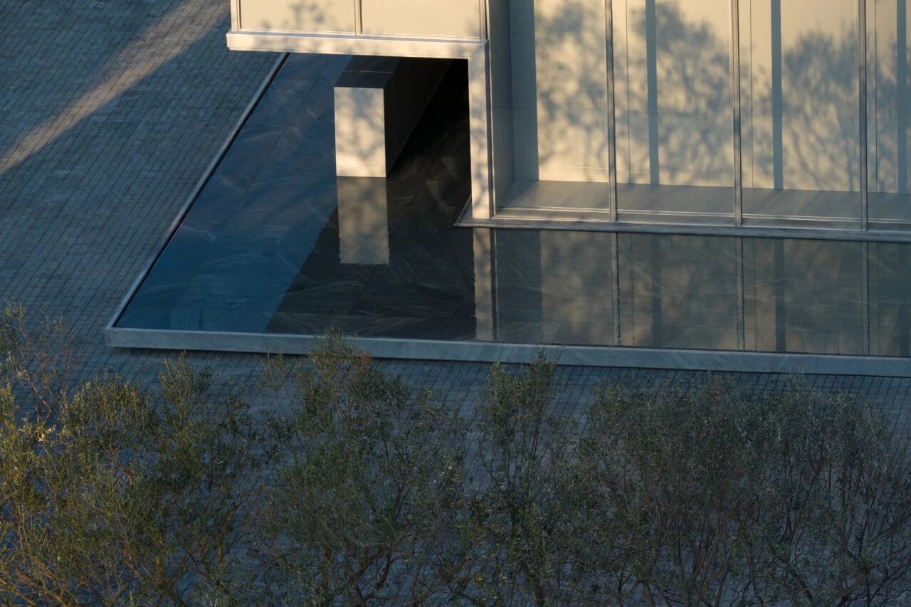 ec0a9b77db847ed9f0a882e5c45e1aff