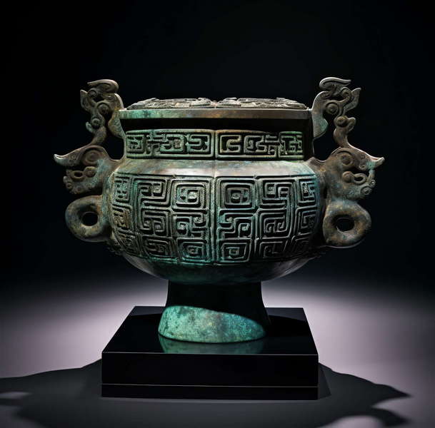 装饰品摆件Midjourney灵感图库-_设计智库－全球设计案例智能库_OJBKAI.COM-全球设计案例智能库_OJBKAI.COM设计智库