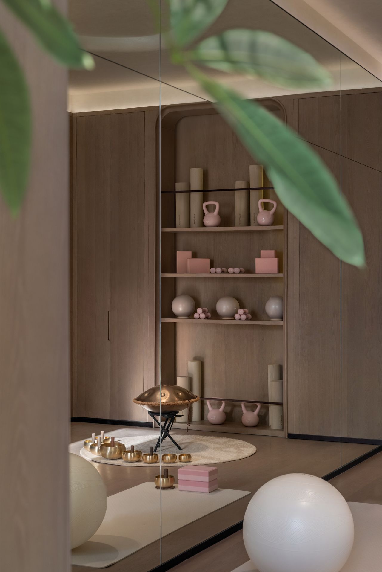 0423cef7cdc9444b83f72a1a79d9d65e-1