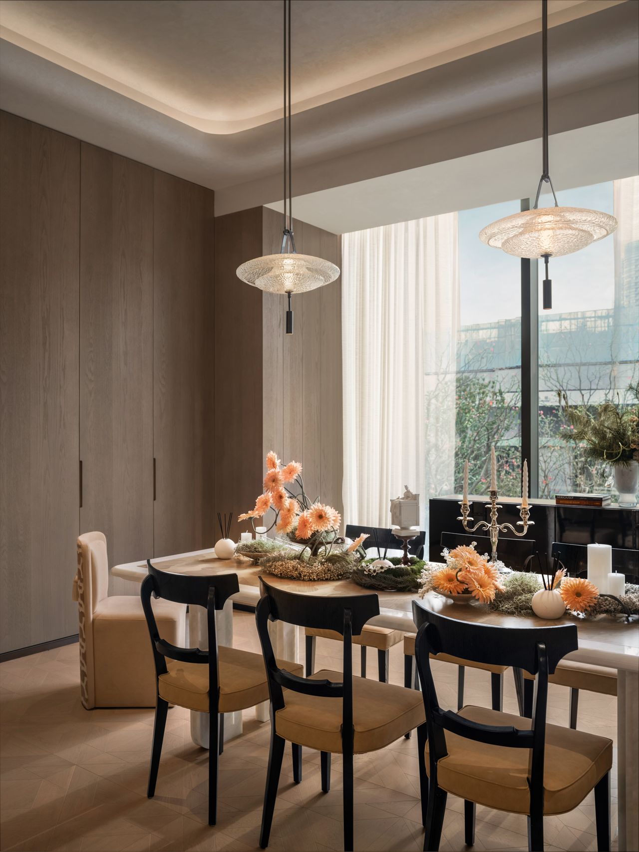 455b40a9e1d47a5551af8ad50df0416f-1